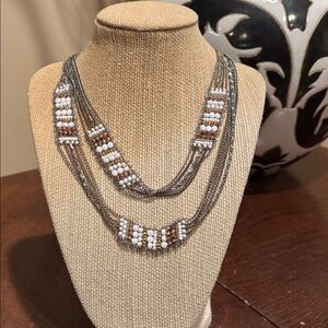 Stella & Dot Dakota White and Gold Beaded Necklace